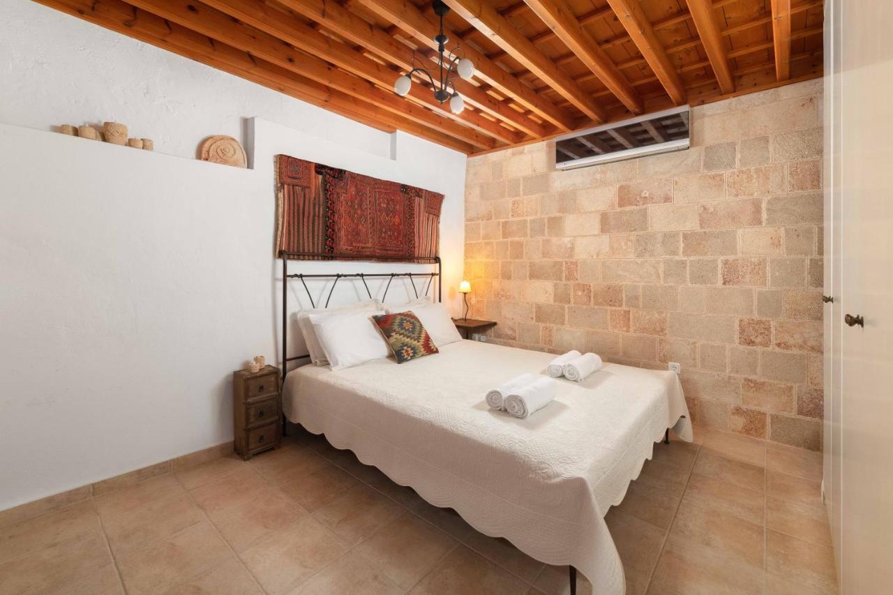 Villa Valasia Lindos With Acropolis View Exterior foto